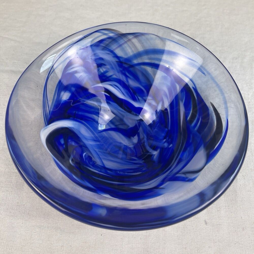Kosta Boda Swedish Art Glass Bowl Cobalt Blue Swirl Signed Modern Scandinavian - Picture 8 of 8